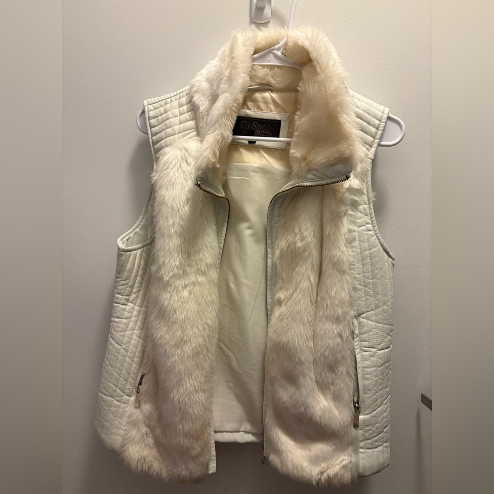 Fur white Vest